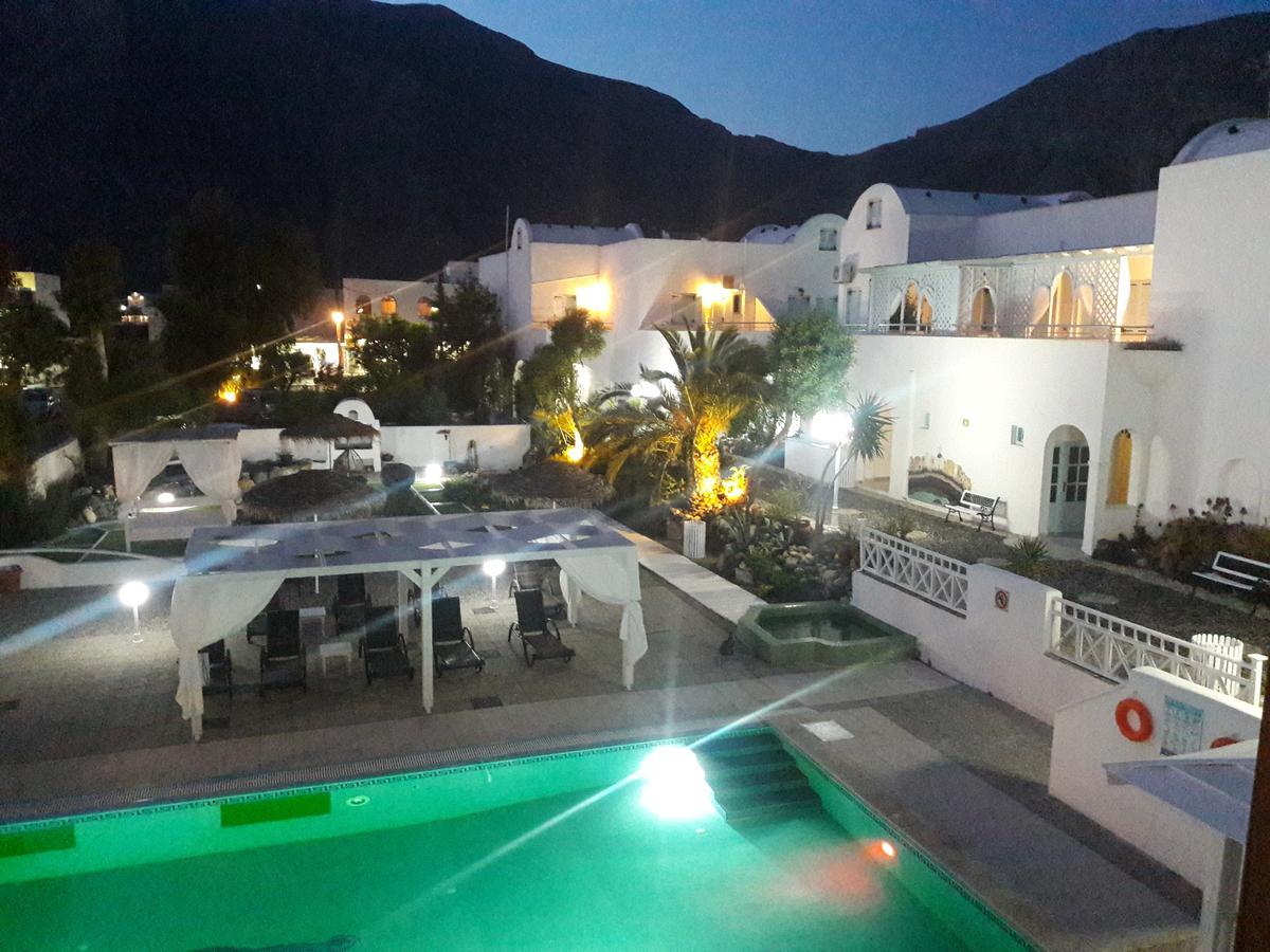 Drossos Hotel Perissa  Exteriör bild